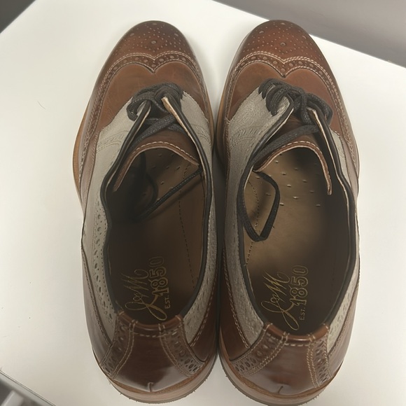 Johnston & Murphy Wingtip shoes - Picture 3 of 7